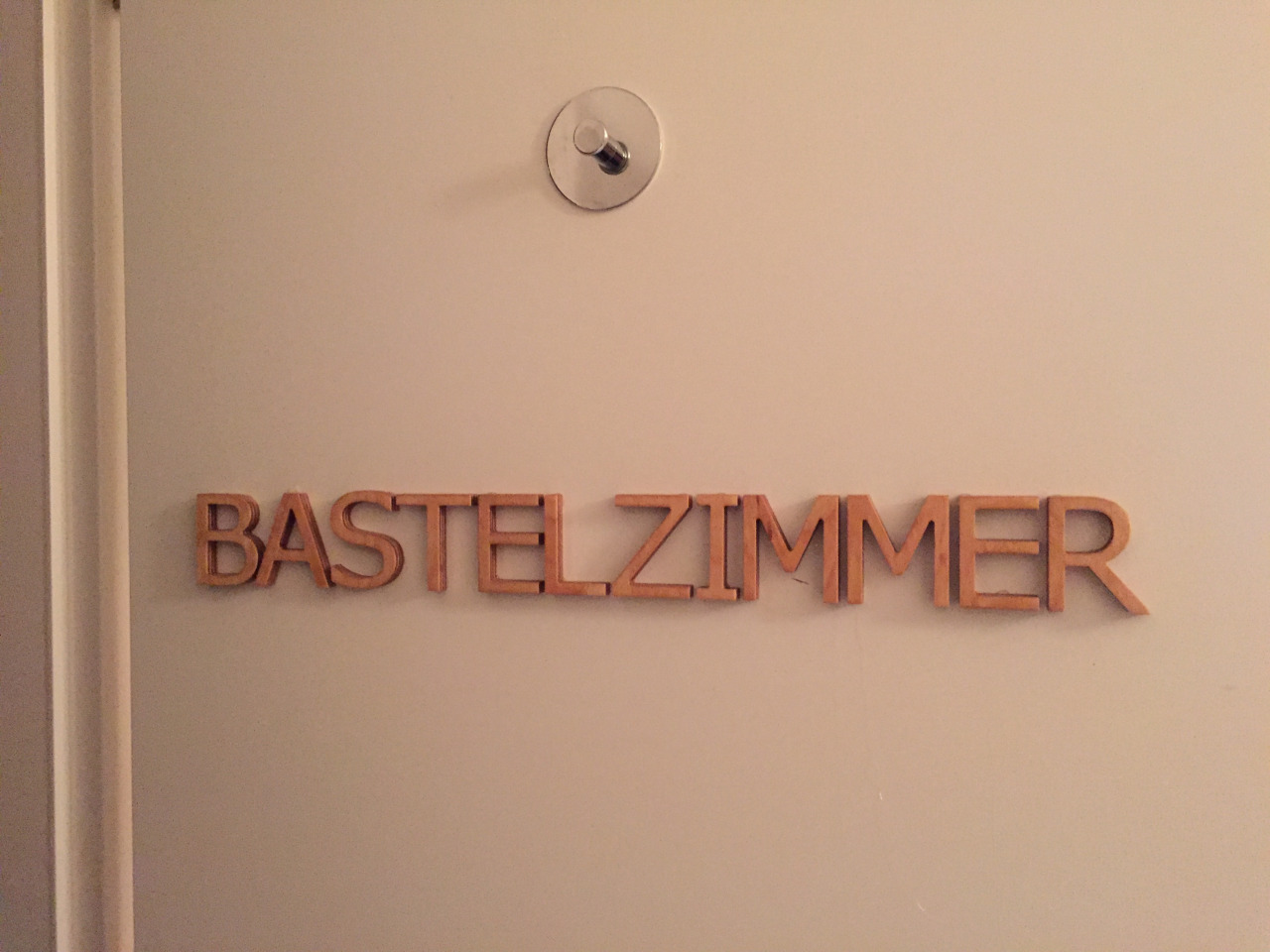 /post/20151108-nachtrag-zum-bastelzimmer/tumblr_nxewg4ge0m1uburguo2_1280.jpg